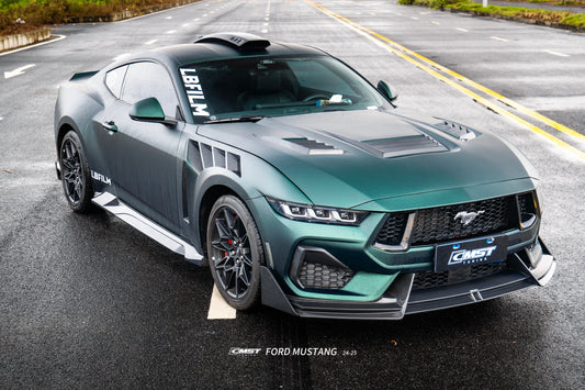 Ford Mustang S650 2.3 Ecoboost 5.0 GT Dark Horse 2024-ON with Aftermarket Parts - Roof Scoop Carbon Fiber / FRP from CMST Tuning