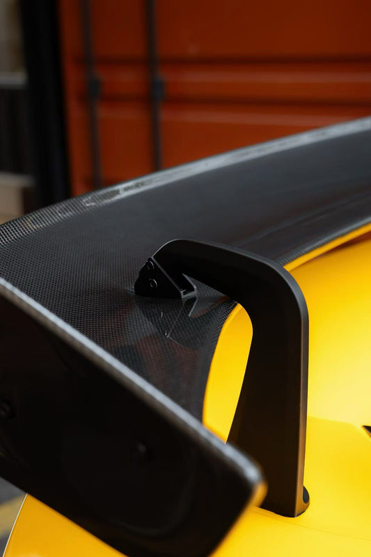 Lotus Emira 3.6 V6 2.0 Four-cylinder 2022-ON with Aftermarket Parts - V3 Rear Spoiler Dry Pre-preg Carbon Fiber / FRP