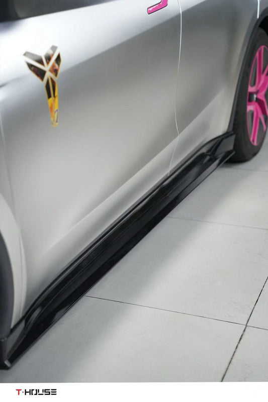Tesla Model Y Juniper 2026-ON with Aftermarket Parts - V5 Side Skirts PP Polypropylene from CMST Tuning