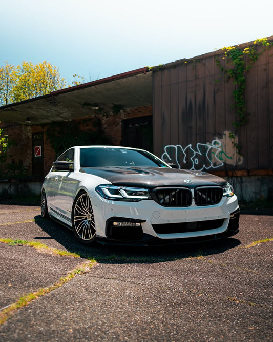 BMW 5 series M550 540 530 G30 (fits both Pre-LCI & LCI) 2017-ON & M5/M5C F90 (Fits Both Pre-LCI & LCI) 2018-ON with Aftermarket Parts - Vented V2 Style Carbon Fiber & FRP Hood Bonnet from CMST Tuning