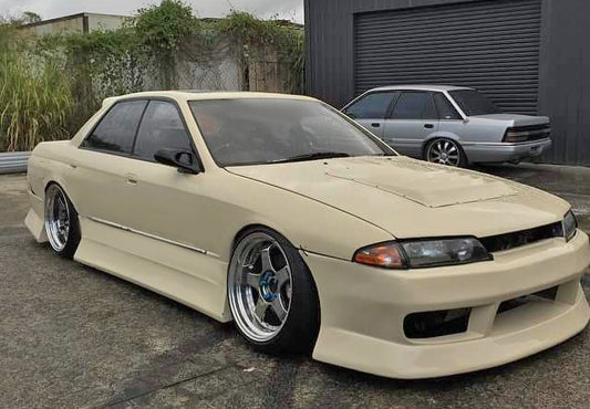 Nissan R32 Skyline 4 Door 1989 1990 1991 1992 1993 1994 with Aftermarket Parts - BN Style Side Skirts Carbon Fiber / FRP from EPR USA