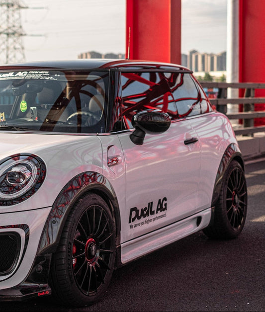 MINI Cooper JCW (John Cooper Works) S Base F56 2014 2015 2016 2017 2018 Pre-LCI & 2019 2020 2021 First LCI & 2022-ON Second LCI with Aftermarket Parts - Garbino Style Side Skirts FRP from G Performance