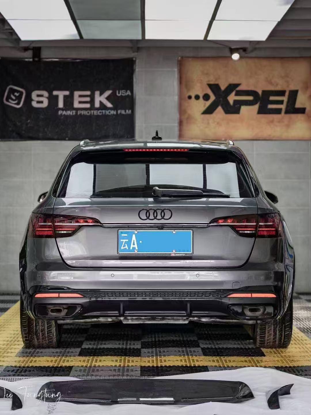 Roof Wing Extension Cover – RS4 Style For Audi A4 B8 Allroad Rear Door
