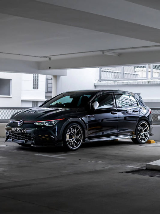 Karbel Carbon Pre-preg Carbon Fiber Front Fenders Replacement for Volkswagen GTI MK8 - Performance SpeedShop