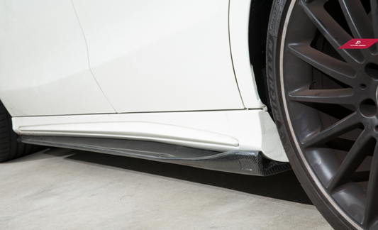 Future Design Carbon C117 2014-2019 CLA-250 CLA-45 AMG Carbon Fiber Side Skirts Ver.2