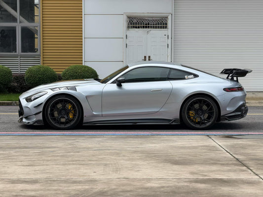 Mercedes Benz AMG GT63 SE Performance/Pro/Base GT55 GT43 C192 2025-ON with Aftermarket Parts - ART Front Fenders Dry Pre-preg Carbon Fiber from ArmorExtend