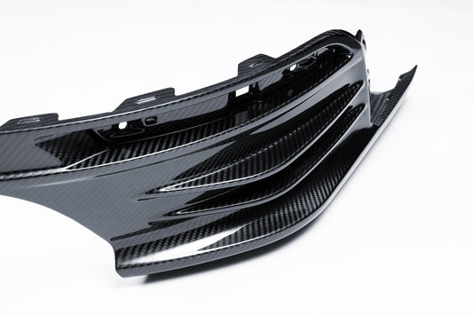 Porsche 911 992.2 Carerra Base/T/S/4S 2025-ON with Aftermarket Parts - Upper Rear Diffuser & Canards Dry Pre-preg Carbon Fiber from Ventus Veloce