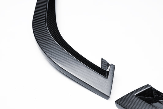 Porsche 911 992.2 Carerra Base/T/S/4S 2025-ON with Aftermarket Parts - Upper Rear Diffuser & Canards Dry Pre-preg Carbon Fiber from Ventus Veloce
