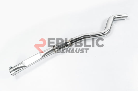 BMW 3 Series 328i 320i F30 & GT Gran Turismo 330i 328i 320i F30 2012 2013 2014 2015 2016 2017 2018 2019 with Aftermarket Parts - Catback Exhaust Dual Exit Tips Titanium / Stainless Steel from Republic Exhaust