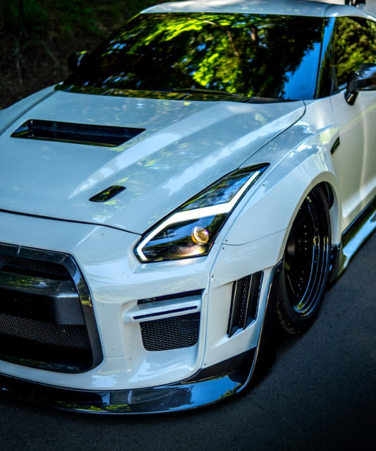 Nissan GTR Nismo T-Spec Black Edition Track Edition Premium Pure  CBA DBA EBA 2008 2009 2010 2011 2012 2013 2014 2015 2016 2017 2018 2019 2020 2021 2022 2023 2024 (designed to be compatible with ROBOT CRAFTSMAN front bumper) with Aftermarket Parts - "Godzilla" Widebody Wheel Arches & Side Skirts Carbon Fiber / FRP from Robot Craftsman