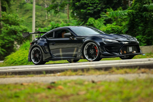 Toyota GT86 86 TRD GT SE Base ZN6 2017 2018 2019 2020 & Scion FR-S FRS ZN6 2013 2014 2015 2016 & BRZ TS Limited Premium ZN6 2013 2014 2015 2016 2017 2018 2019 2020 with Aftermarket Parts - Swan Neck Hammer GT Wing Carbon Fiber / FRP from Robot Craftsman