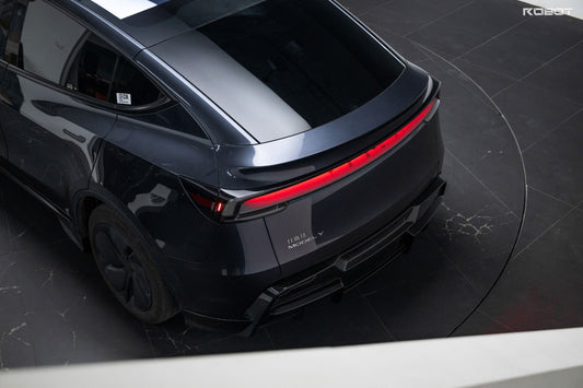 Tesla Model Y Juniper 2026-ON with Aftermarket Parts - HIDROGAI Rear Diffuser Carbon Fiber / FRP