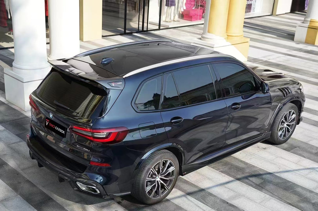 BMW X5 M60i M50i & s/x Drive 40i (With M-Package, does not fit base model) G05 (Fits Both Pre-LCI & LCI) 2019-ON with Aftermarket Parts - Pre-preg Carbon Fiber Front Fenders from TAKD Carbon
