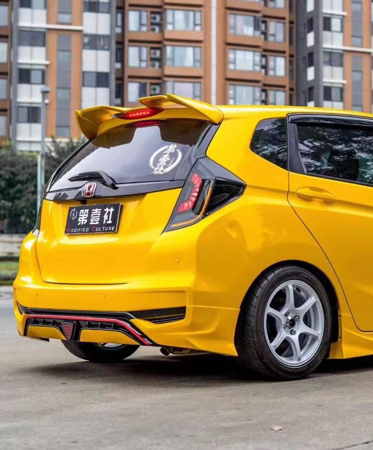 Honda Fit 3rd Gen GK3 GK4 GK5 GK6 GK7 GH7 GP5 GP6 2015-2020 with Aftermarket Parts - Rear Diffuser & Canards PP from Yofer USA
