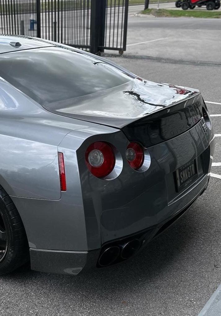 Nissan GTR R35 aftermarket parts, carbon fiber body kit - PSS ...