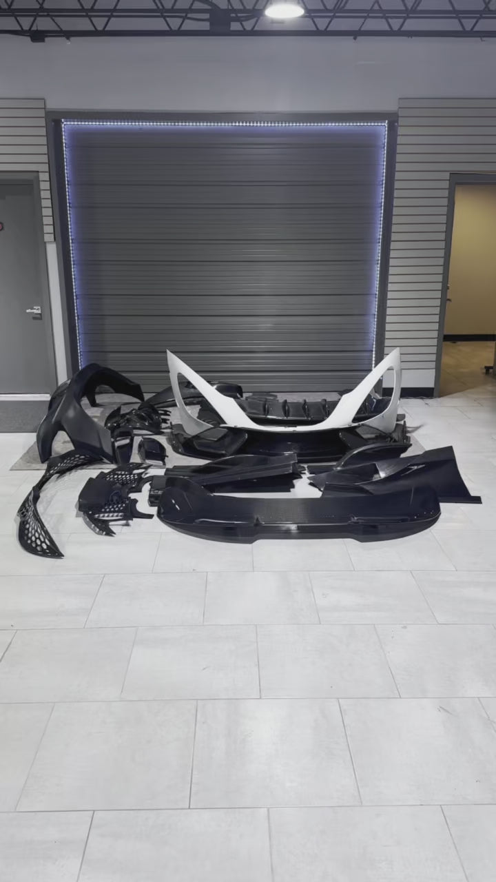 CMST Tuning Carbon Fiber Conversion Full Body Kit for McLaren 720S to 765LT