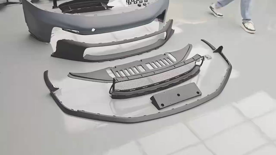 Porsche 911 992.1 Carerra Base/S/T/4/4S/GTS 2020 2021 2022 20223 2024 & 911 992.2 Carerra Base/S/T/4/4S/GTS 2025-ON GT2RS Full Conversion Kit PP Polypropylene / Dry Pre-preg Carbon Fiber from Dupont Tech