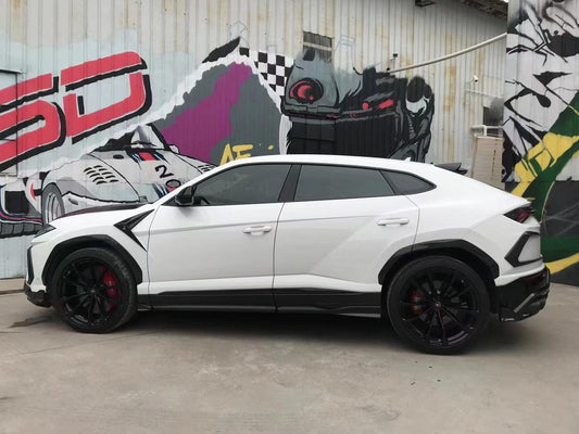 Lamborghini Urus Aftermarket Parts - TC Style Carbon Fiber Full Body Kit