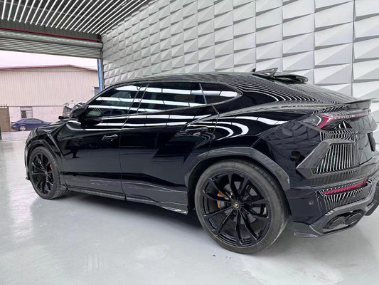 Lamborghini Urus Aftermarket Parts - TC Style Carbon Fiber Full Body Kit