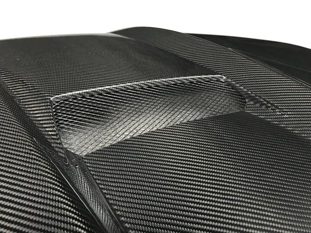 Lamborghini Urus Aftermarket Parts - TC Style Carbon Fiber Vented Hood Bonnet