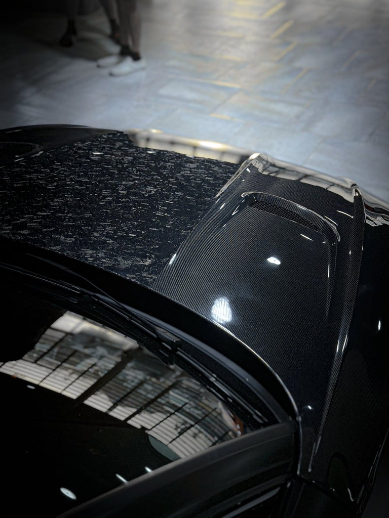 Armorextend AE Design Carbon Fiber Double-Sided Hood Bonnet For Audi R –  Carbon Showroom