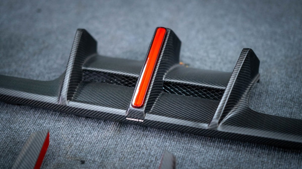 Rear Styling Kit with Carbon Fiber