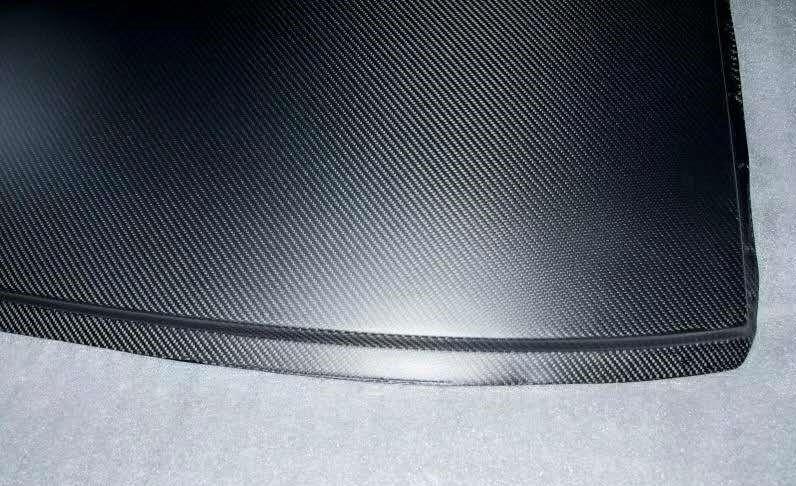 Vacuumed Carbon/Woven/Gloss - Main Image