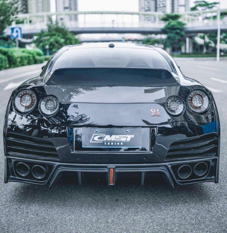 Nissan GTR R35 aftermarket parts, carbon fiber body kit - PSS ...