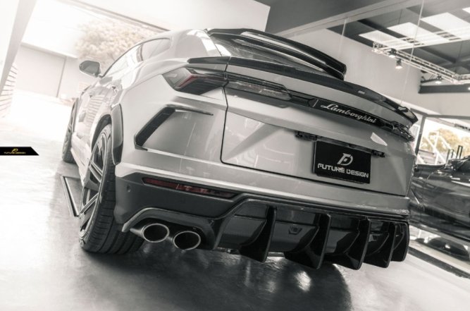 Future Design FD Carbon Fiber REAR DIFFUSER for Lamborghini Urus - Performance SpeedShop