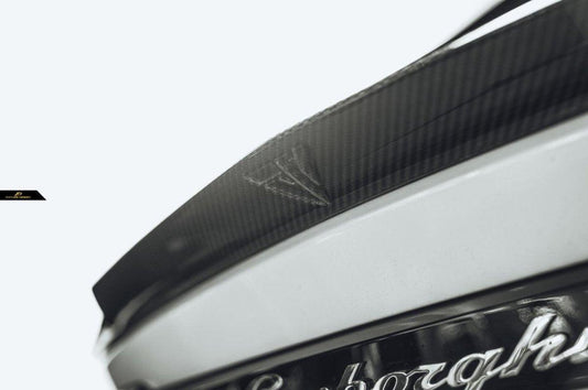 Future Design FD Carbon Fiber REAR TRUNK SPOILER V1 for Lamborghini Urus - Performance SpeedShop