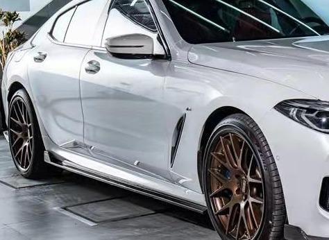 BMW 8 Series M850 840 G16 2018-ON with Aftermarket Parts - Side Skirts Pre-preg Carbon Fiber from Karbel Carbon