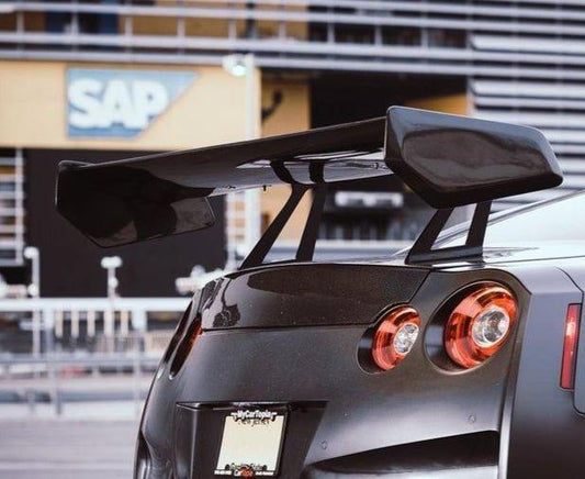 ROBOT CRAFTSMAN Carbon Fiber or FRP Swan Neck Hammer GT Wing For Nissan GTR R35 - Performance SpeedShop