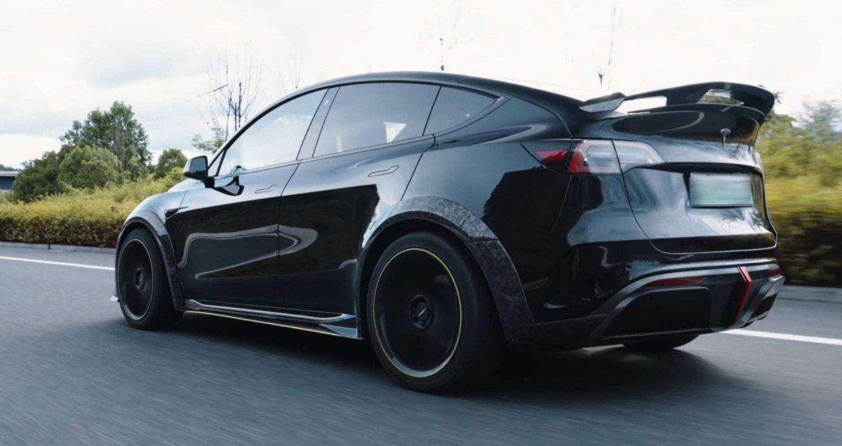 Model Y Rwd Rear Bumper Tesla Model Y Performance AWD Aftermarket Parts Robot Craftsman Rear ...