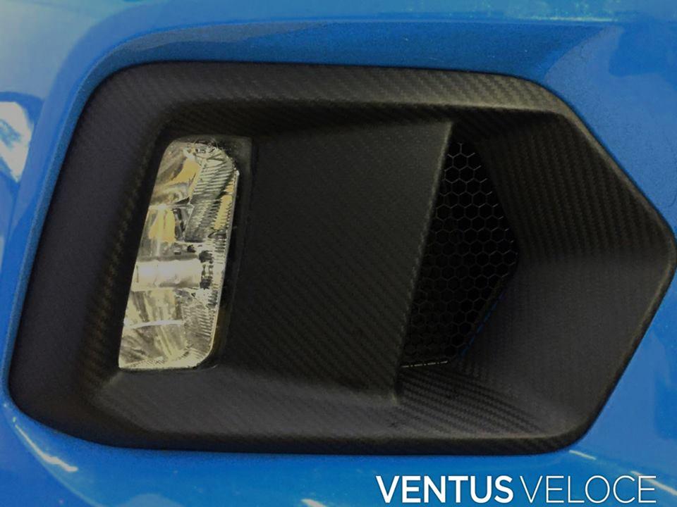 Ventus Veloce Carbon Fiber 2016 2017 2018 Ford Focus RS Fog Light Brackets - Performance SpeedShop